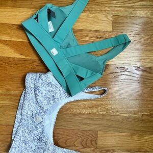Vuori sports bras